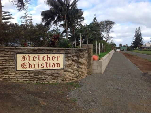 Fletcher Christian Holiday Apartments Burnt Pine Bagian luar foto