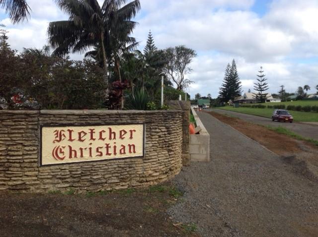 Fletcher Christian Holiday Apartments Burnt Pine Bagian luar foto